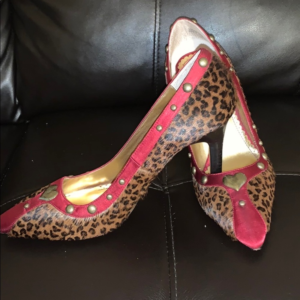 Faux fur and silk Leopard Pumps